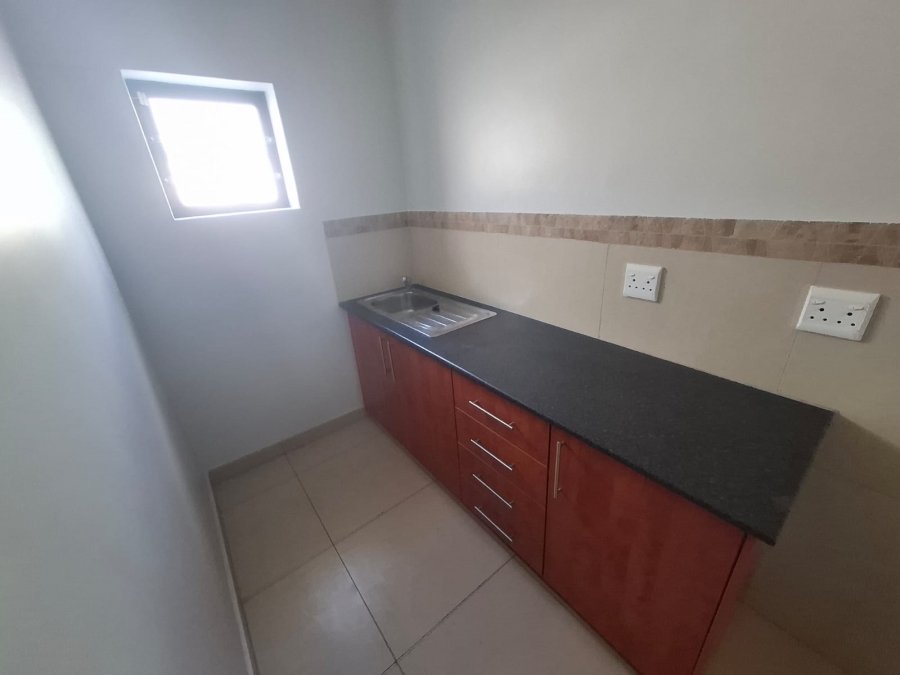 To Let Commercial Property for Rent in Stikland Industrial Western Cape